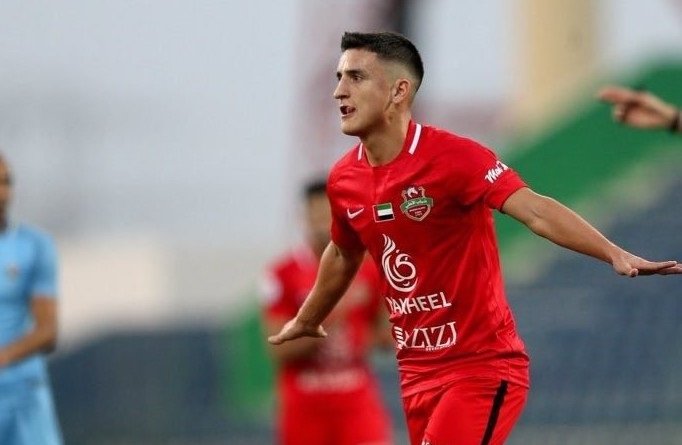 الأرجنتيني دياز يعود لشباب الأهلي الاماراتي بطل الرباعية